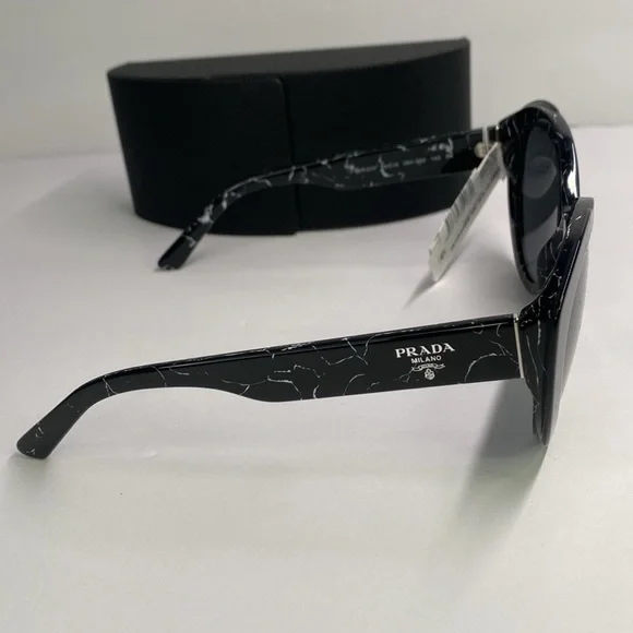 PRADA SPR 01Y 09V-5S0 round sunglass black marbletop black transparent